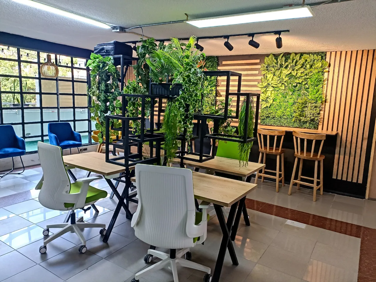 Sostenibilidad en el diseño de oficinas: Un enfoque ecológico y rentable